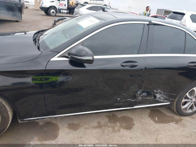 Mercedes-Benz C 300 2017 55SWF4JB0HU188675 Image 6