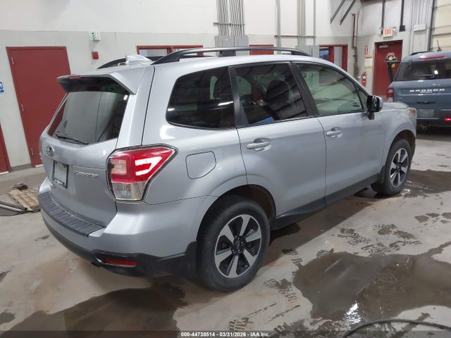 Продаж на аукціоні авто 2018 Subaru Forester 2.5i Premium, vin: JF2SJAEC6JH458550, номер лоту: 44738514