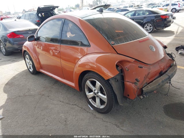 Продаж на аукціоні авто 2010 Volkswagen New Beetle 2.5l Red Rock Edition, vin: 3VWRG3AG9AM023434, номер лоту: 44738526