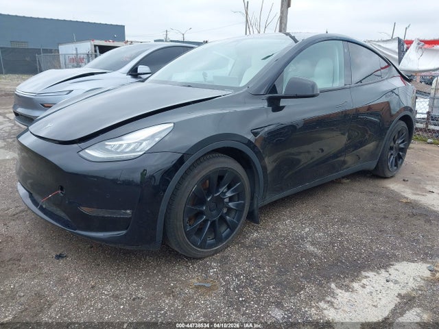 Продажа на аукционе авто 2022 Tesla Model Y Long Range Dual Motor All-wheel Drive, vin: 7SAYGAEE6NF315261, номер лота: 44738534