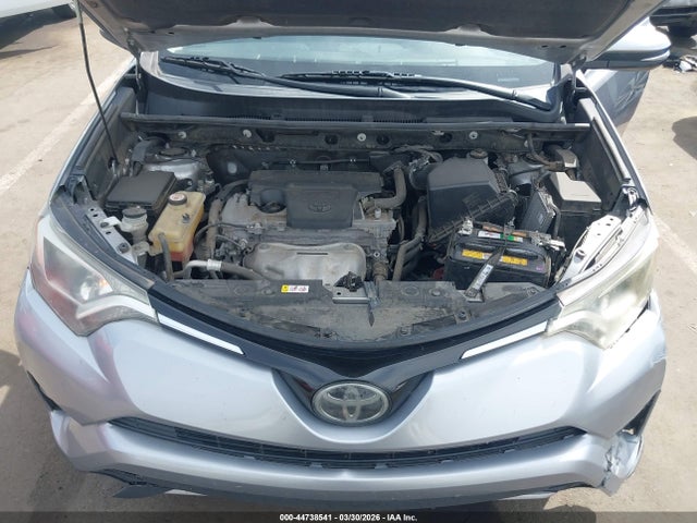 Продаж на аукціоні авто 2018 Toyota Rav4 Xle, vin: JTMWFREV0JJ201149, номер лоту: 44738541