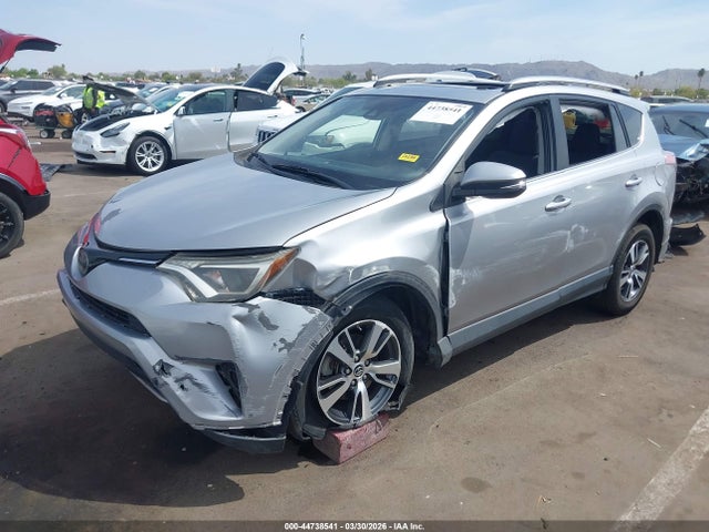 Продаж на аукціоні авто 2018 Toyota Rav4 Xle, vin: JTMWFREV0JJ201149, номер лоту: 44738541