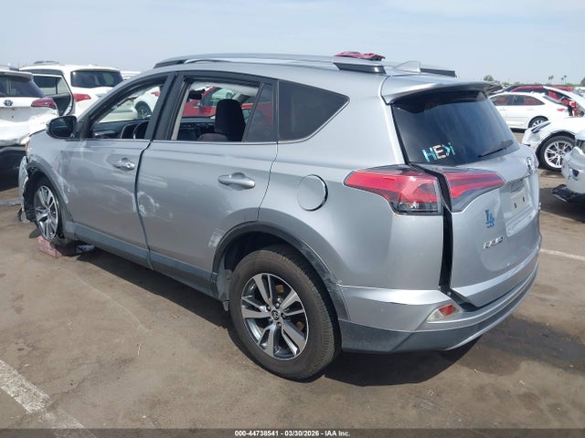 Продаж на аукціоні авто 2018 Toyota Rav4 Xle, vin: JTMWFREV0JJ201149, номер лоту: 44738541