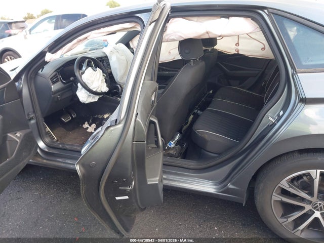 Aukcja sprzedaży 2024 Volkswagen Jetta 1.5t Sport, vin: 3VWBM7BU5RM019740, numer aukcji: 44738542