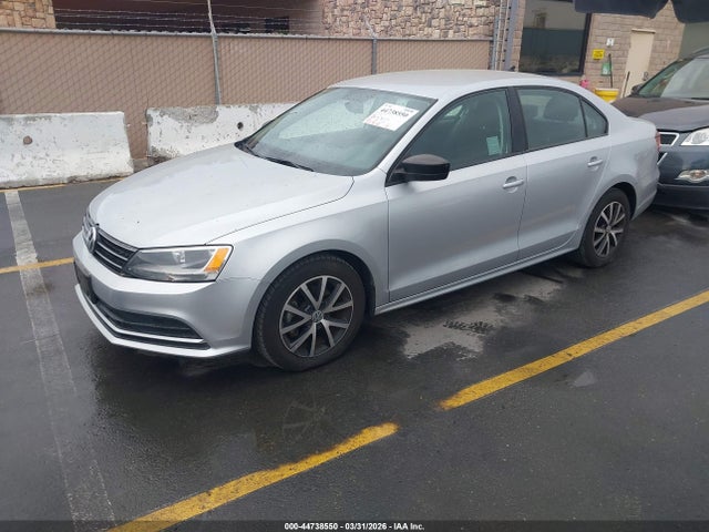 3VWD67AJ0GM249810 Volkswagen Jetta 1.4t Se