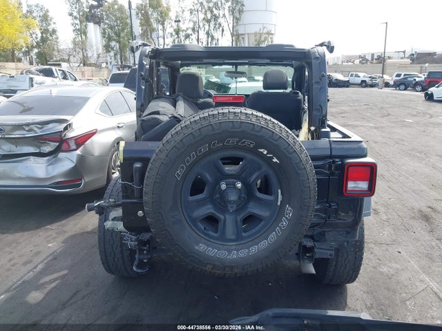 1C4GJXANXMW646843 Jeep Wrangler Sport 4x4