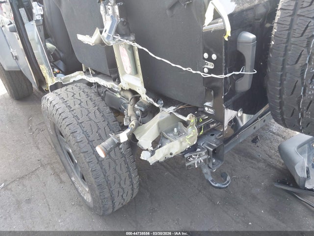 1C4GJXANXMW646843 Jeep Wrangler Sport 4x4
