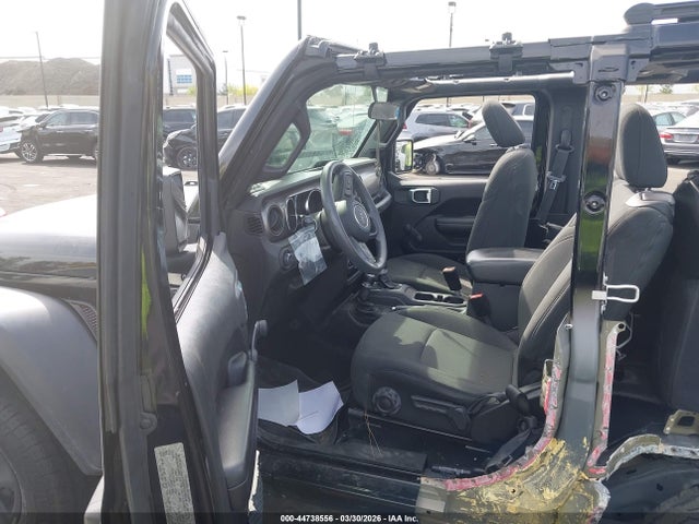 2021 JEEP WRANGLER 1C4GJXANXMW646843 Photo 4