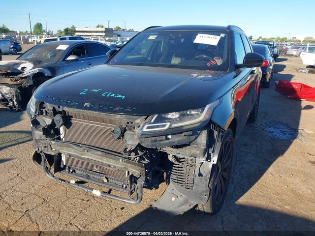 SALYL2RX5JA769488 Land Rover Range Rover Velar P250 Se R-dynamic