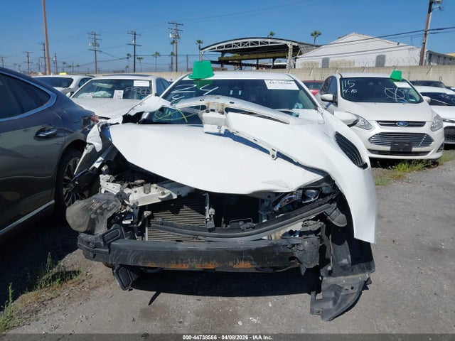 Toyota COROLLA SE 2019 5YFBURHE7KP860052 Image 12