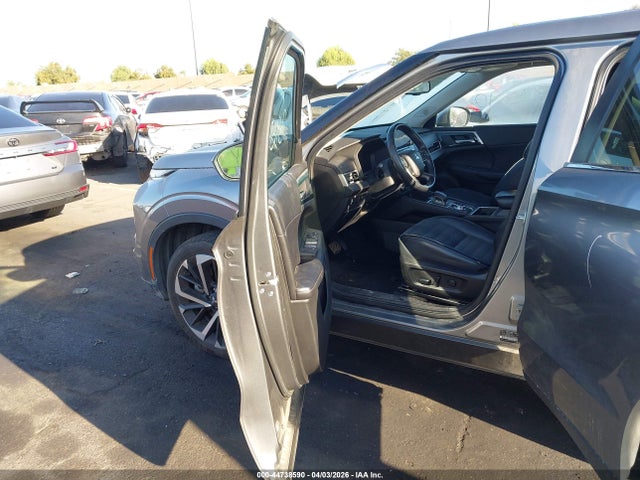 JA4J4UA89NZ016621 Mitsubishi Outlander Black Edition S-awc/se 2.5 S-awc/se Launch Edition S-awc