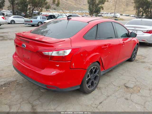 1FADP3F24EL118670 Ford FOCUS SE