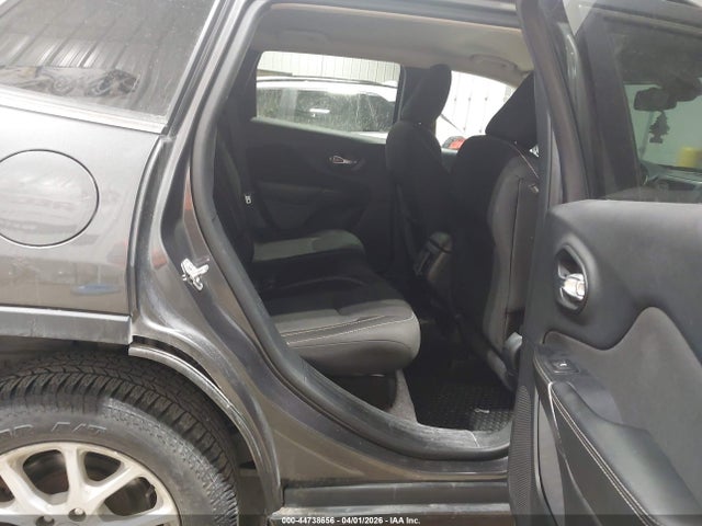 Продаж на аукціоні авто 2016 Jeep Cherokee North, vin: 1C4PJMCS9GW374582, номер лоту: 44738656