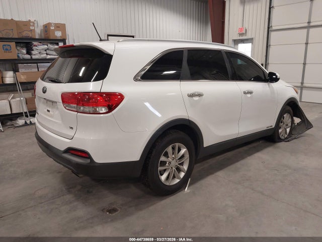 Продаж на аукціоні авто 2017 Kia Sorento 3.3l Lx, vin: 5XYPGDA56HG333255, номер лоту: 44738659