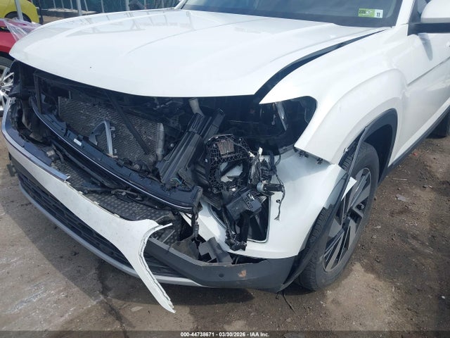 Продажа на аукционе авто 2024 Volkswagen Atlas 2.0t Sel, vin: 1V2BR2CA2RC610894, номер лота: 44738671