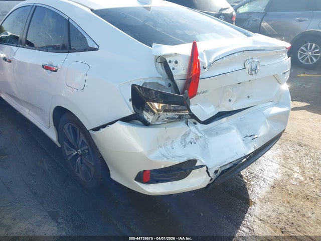 44738675 :رقم المزاد ، 19XFC1F92GE203762 vin ، 2016 Honda Civic Touring مزاد بيع