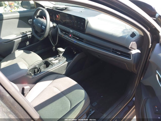 Продажа на аукционе авто 2025 Kia K4 Lxs, vin: 3KPFT4DE5SE213115, номер лота: 44738692
