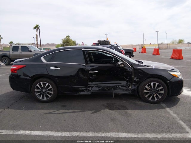 Продаж на аукціоні авто 2017 Nissan Altima 2.5 Sv, vin: 1N4AL3AP6HC121852, номер лоту: 44738696