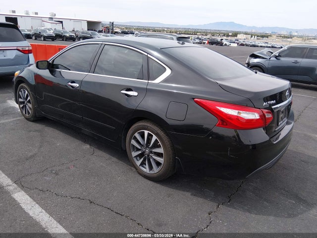 Продаж на аукціоні авто 2017 Nissan Altima 2.5 Sv, vin: 1N4AL3AP6HC121852, номер лоту: 44738696