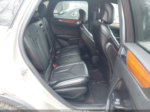 2017 LINCOLN MKC 5LMTJ2DHXHUL44535 Photo 7