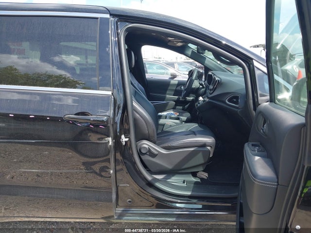 2025 CHRYSLER PACIFICA 2C4RC1BG6SR540928 Photo 4