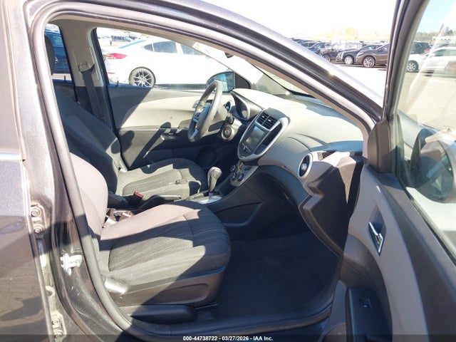 1G1JD5SG3H4103023 Chevrolet Sonic Lt Auto