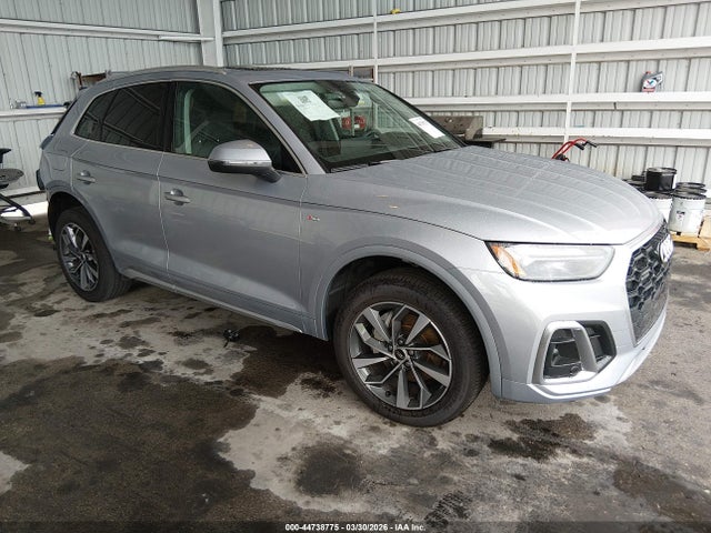 44738775 :رقم المزاد ، WA1EAAFY6P2114230 vin ، 2023 Audi Q5 Premium Plus 45 Tfsi S Line Quattro مزاد بيع