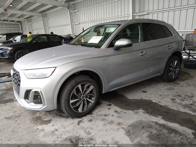 44738775 :رقم المزاد ، WA1EAAFY6P2114230 vin ، 2023 Audi Q5 Premium Plus 45 Tfsi S Line Quattro مزاد بيع