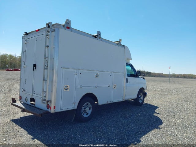 2013 CHEVROLET EXPRESS CUTAWAY 1GB0G2BGXD1110866 Photo 3