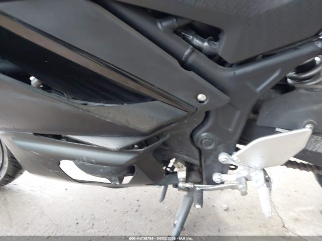 MH3RH18Y7PK012100 Yamaha Yzfr3 A