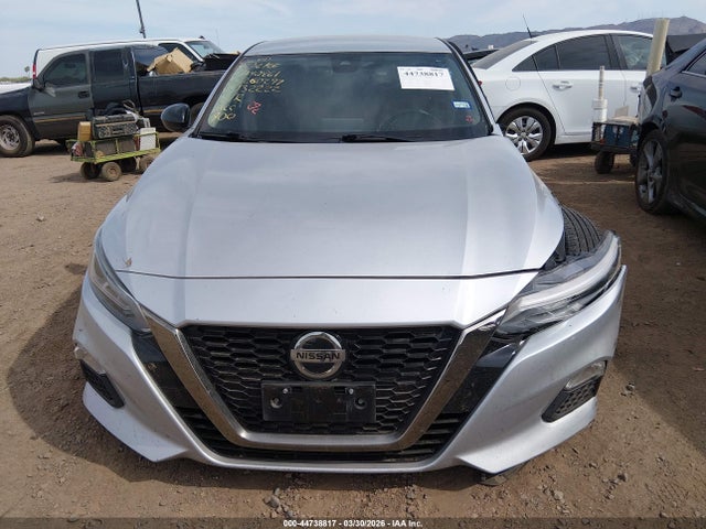 2020 Nissan Altima Sr Fwd მანქანა იყიდება აუქციონზე, vin: 1N4BL4CV8LC132222, აუქციონის ნომერი: 44738817