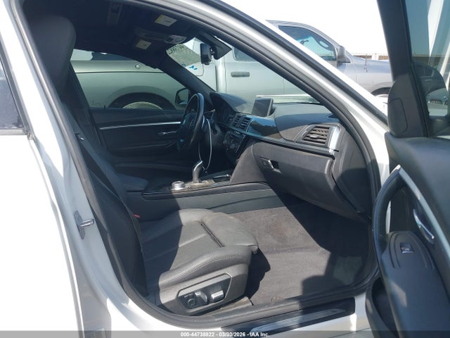 WBA8B9G5XJNU96719 BMW 330I