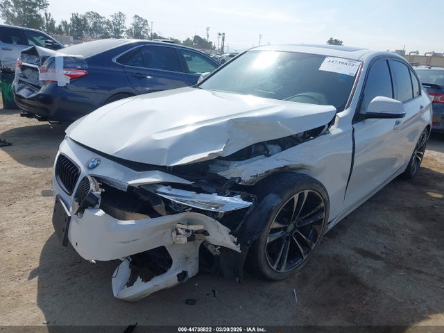WBA8B9G5XJNU96719 BMW 330I