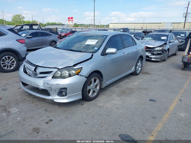 2013 TOYOTA COROLLA 5YFBU4EE8DP075369 Photo 1