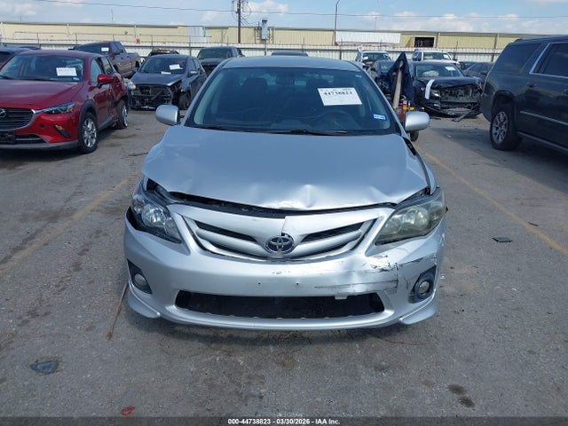 2013 TOYOTA COROLLA 5YFBU4EE8DP075369 Photo 5
