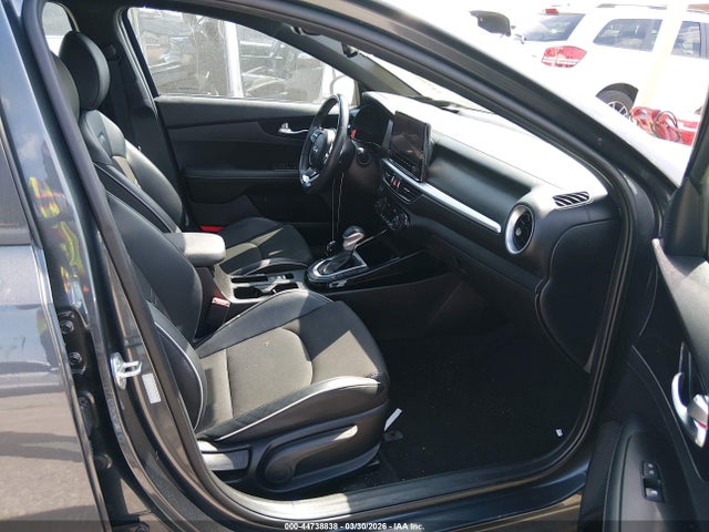 44738838 :رقم المزاد ، 3KPF54AD9PE606046 vin ، 2023 Kia Forte Gt-line مزاد بيع