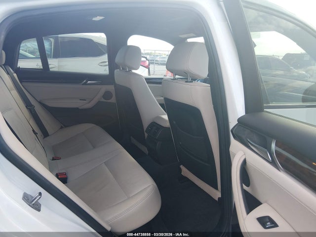 44738858 :رقم المزاد ، 5UXXW3C58G0M90332 vin ، 2016 Bmw X4 Xdrive28i مزاد بيع