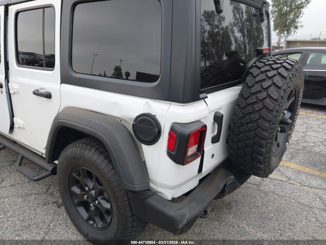 2018 JEEP WRANGLER UNLIMITED 1C4HJXDG3JW227858 Photo 5