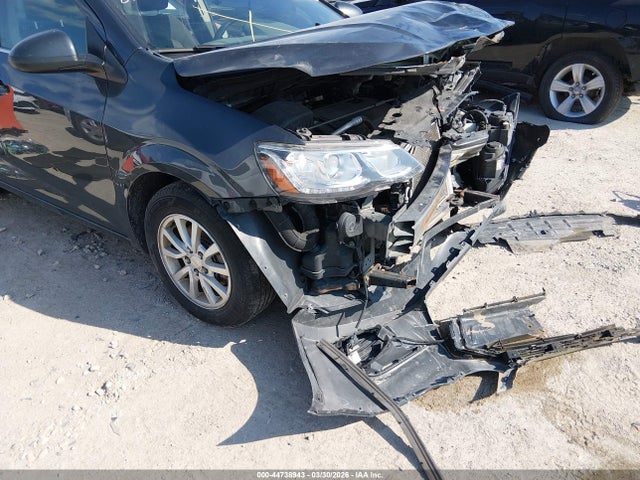 Aukcja sprzedaży 2018 Chevrolet Sonic Lt Auto, vin: 1G1JD5SH5J4101241, numer aukcji: 44738943