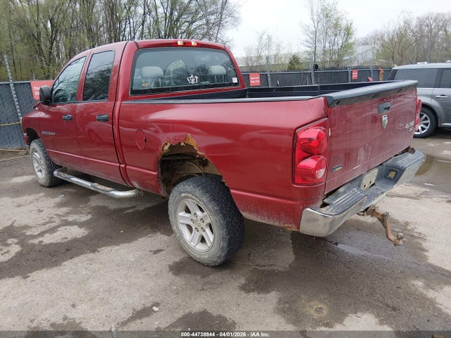 2007 DODGE RAM 1500 1D7HU18P17J507577 Photo 2