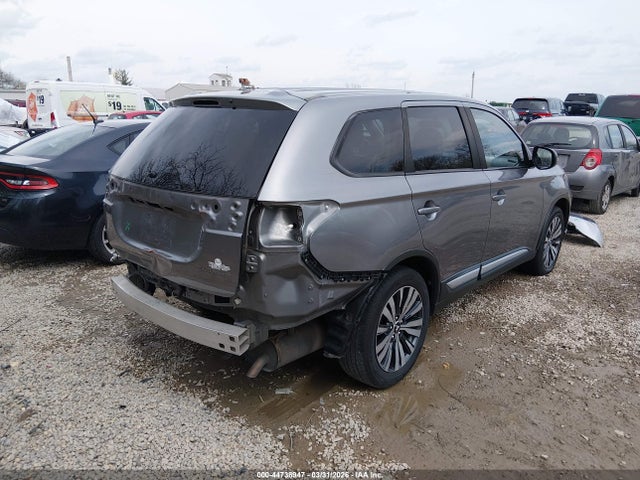 Продаж на аукціоні авто 2019 Mitsubishi Outlander Se, vin: JA4AD3A32KZ034002, номер лоту: 44738947