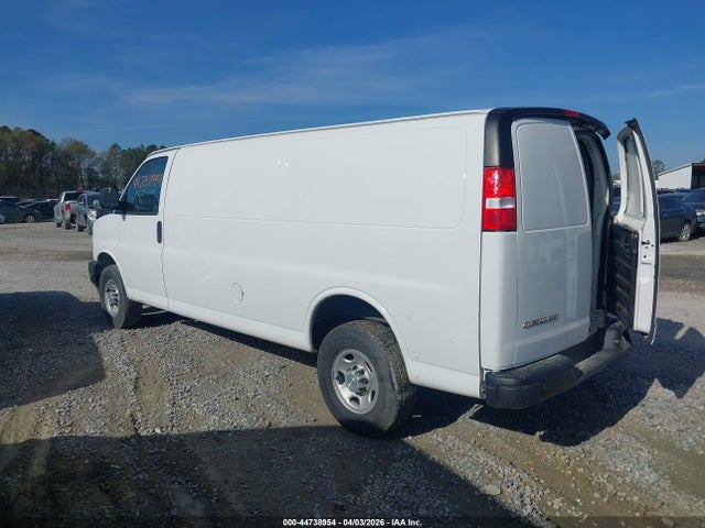 1GCWGBFP1P1101865 Chevrolet Express Cargo Rwd 2500 Extended Wheelbase Wt