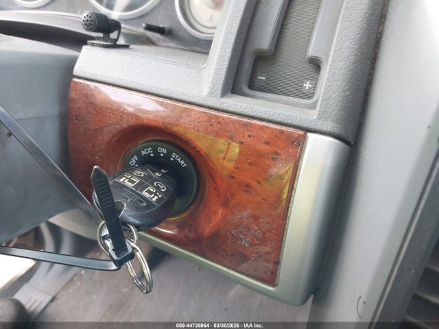 2008 CHRYSLER TOWN & COUNTRY 2A8HR54P68R818324 Photo 10