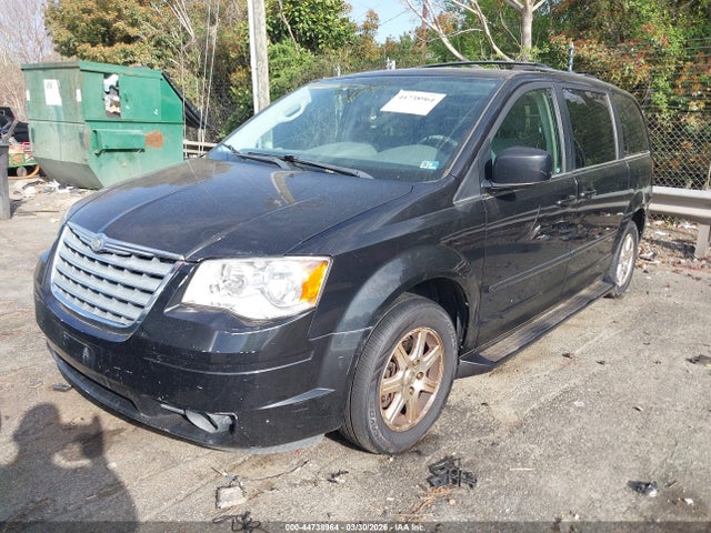 2008 CHRYSLER TOWN & COUNTRY 2A8HR54P68R818324 Photo 1