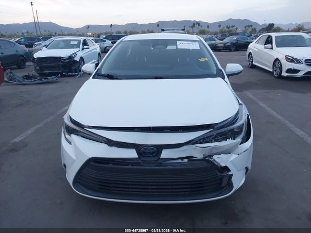 Toyota Corolla Hybrid Le 2023 JTDBDMHE5PJ001900 Image 12