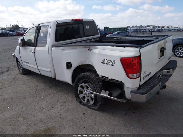 44738976 :رقم المزاد ، 1N6AA06B47N229611 vin ، 2007 Nissan Titan Le مزاد بيع