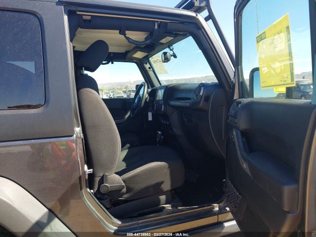 1C4AJWAG6HL579070 Jeep Wrangler Willy Wheeler 4x4