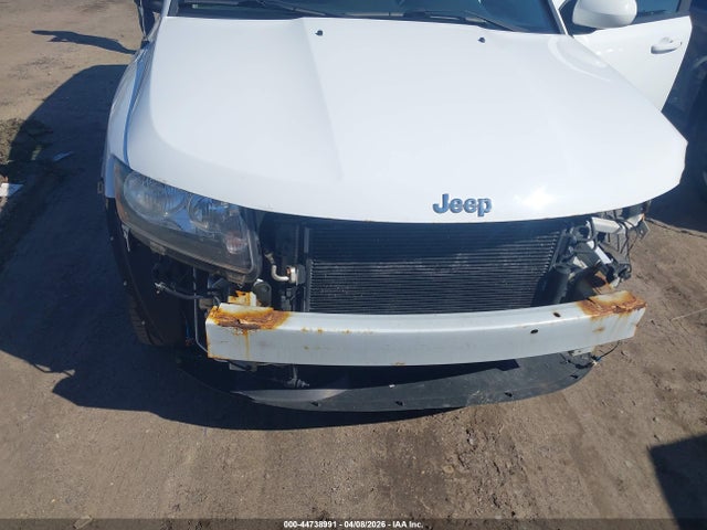 Jeep Compass High Altitude Edition 2016 1C4NJDEB5GD587500 Image 14