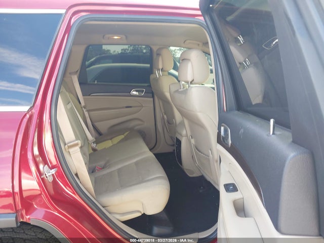 1C4RJEAG4EC263563 Jeep Grand Cherokee Laredo