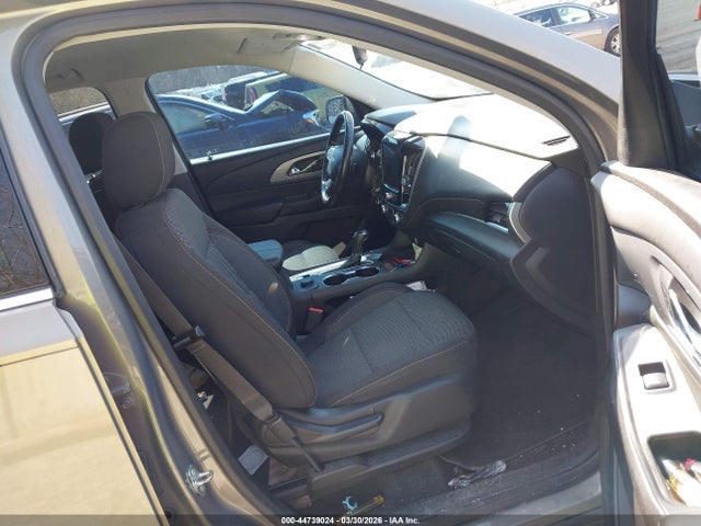 2018 Chevrolet Traverse 1lt მანქანა იყიდება აუქციონზე, vin: 1GNERGKWXJJ111762, აუქციონის ნომერი: 44739024